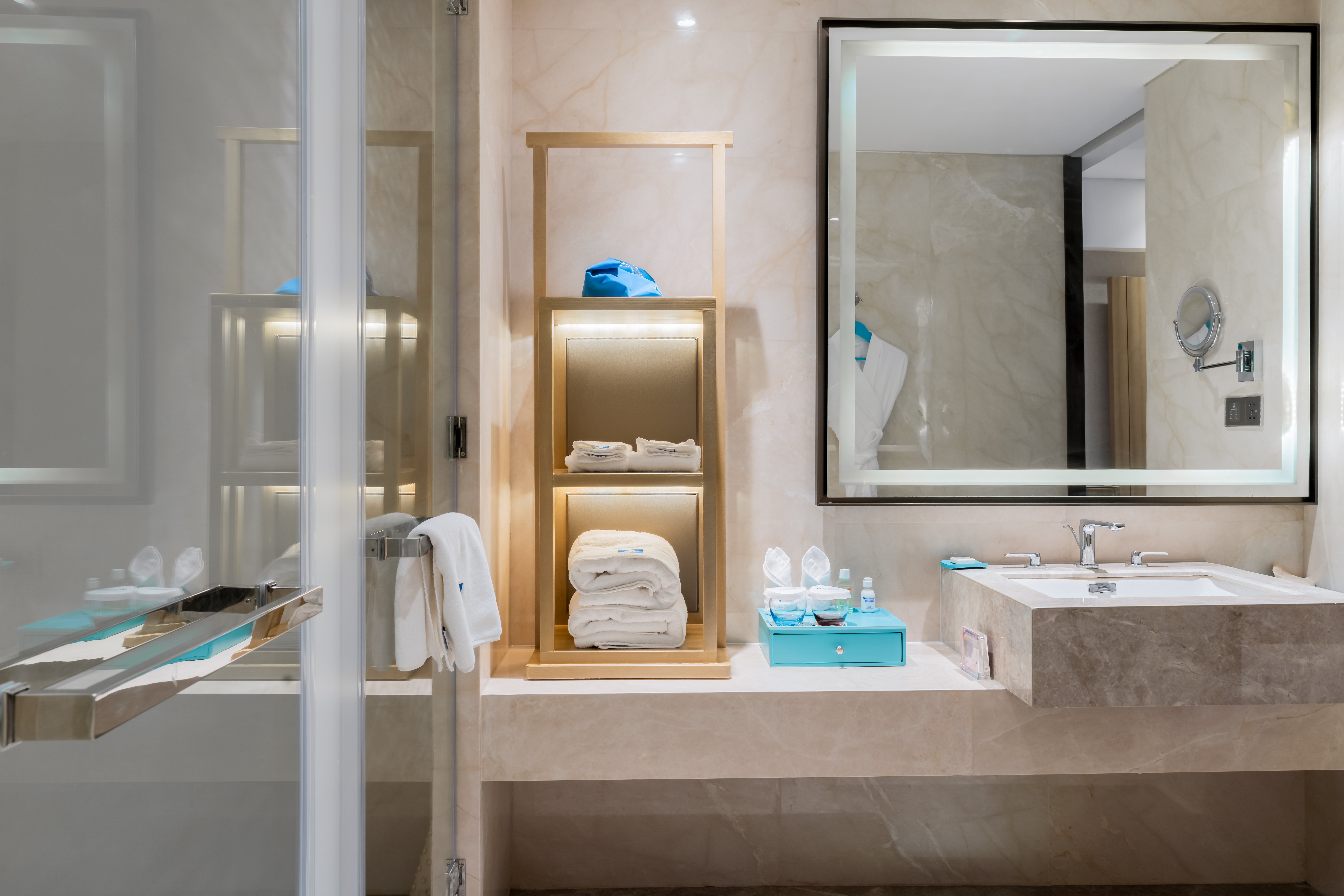 尊享深睡房（乳膠床墊+乳膠枕）