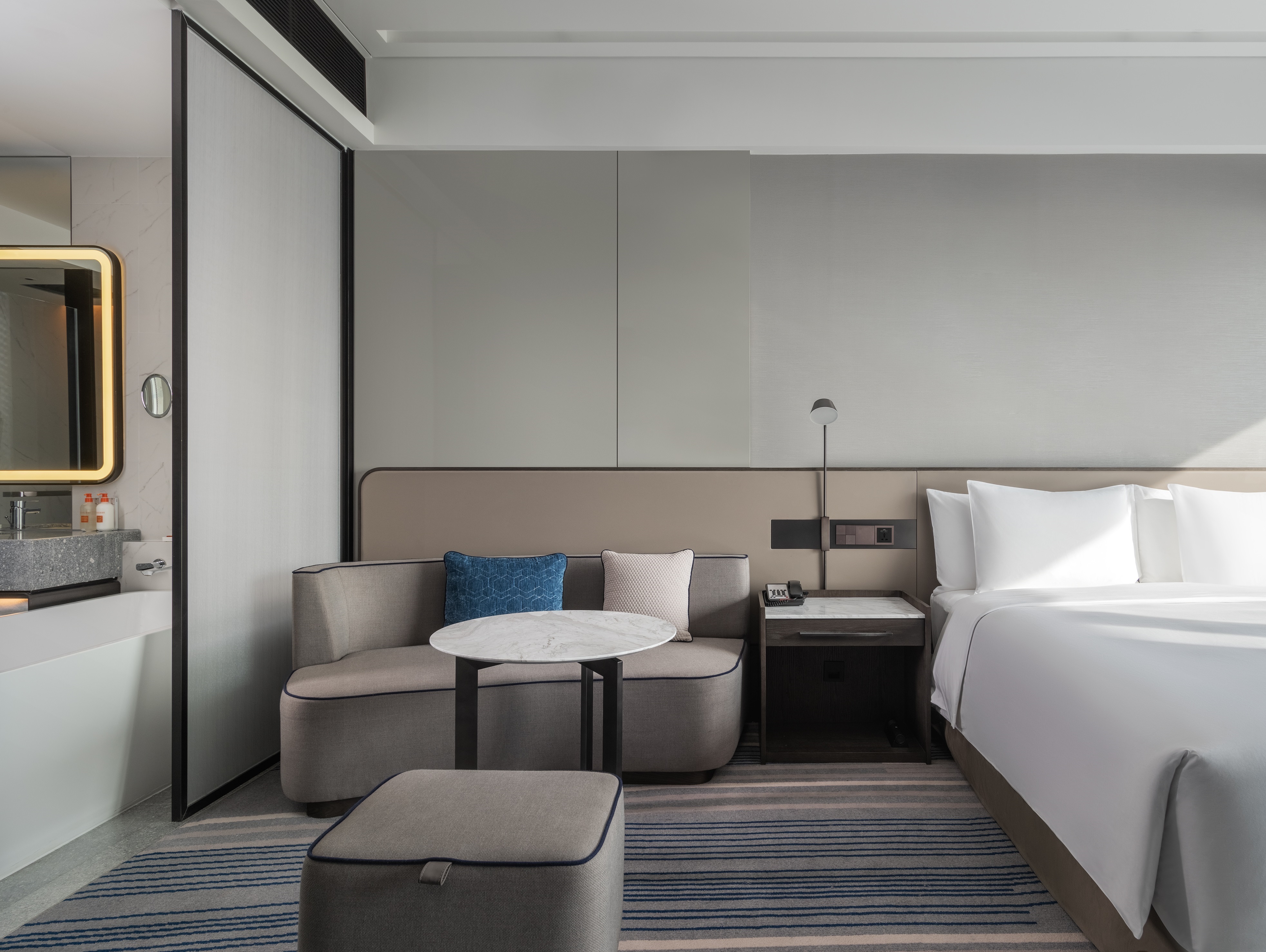 高级行政海景大床房