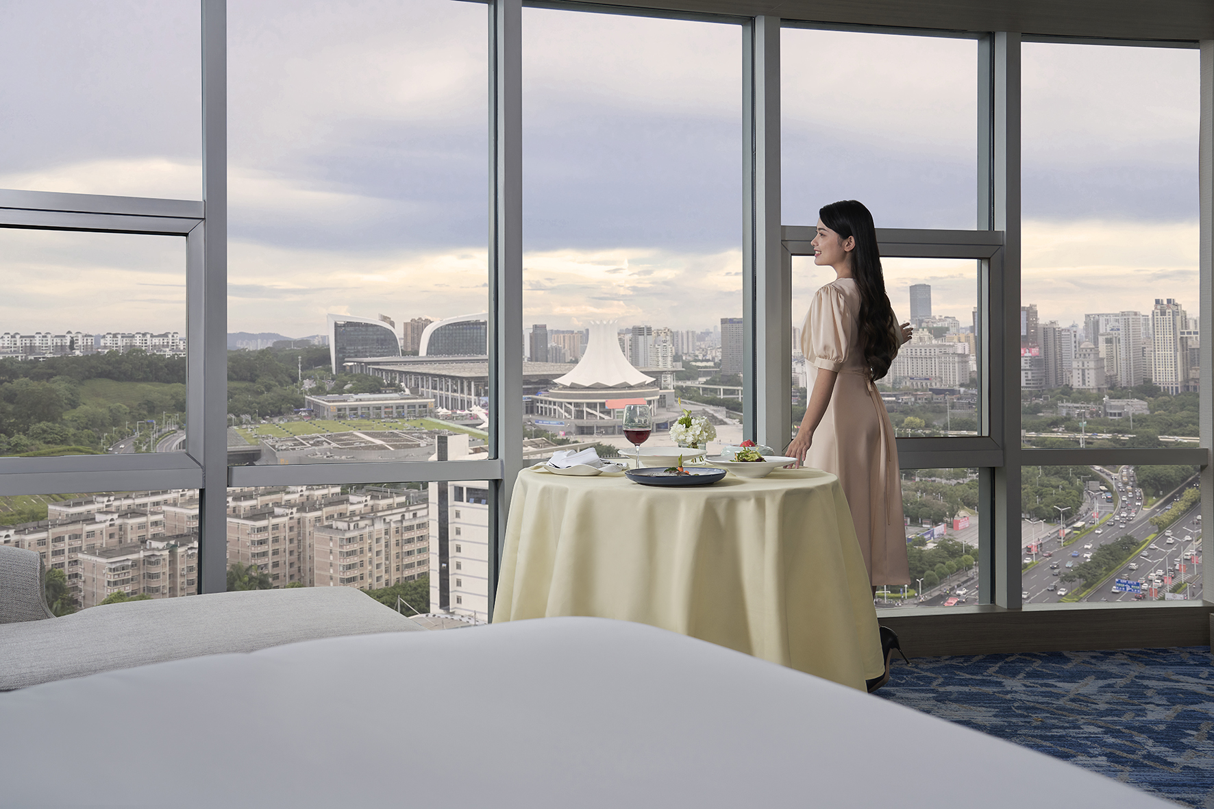 行政城景大床房