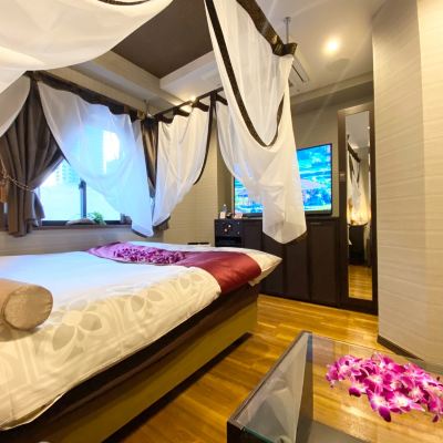 スタンダードダブルルーム　（喫煙） ホテル バリアンリゾートなんば心斎橋店 - アダルト オンリー クーポン