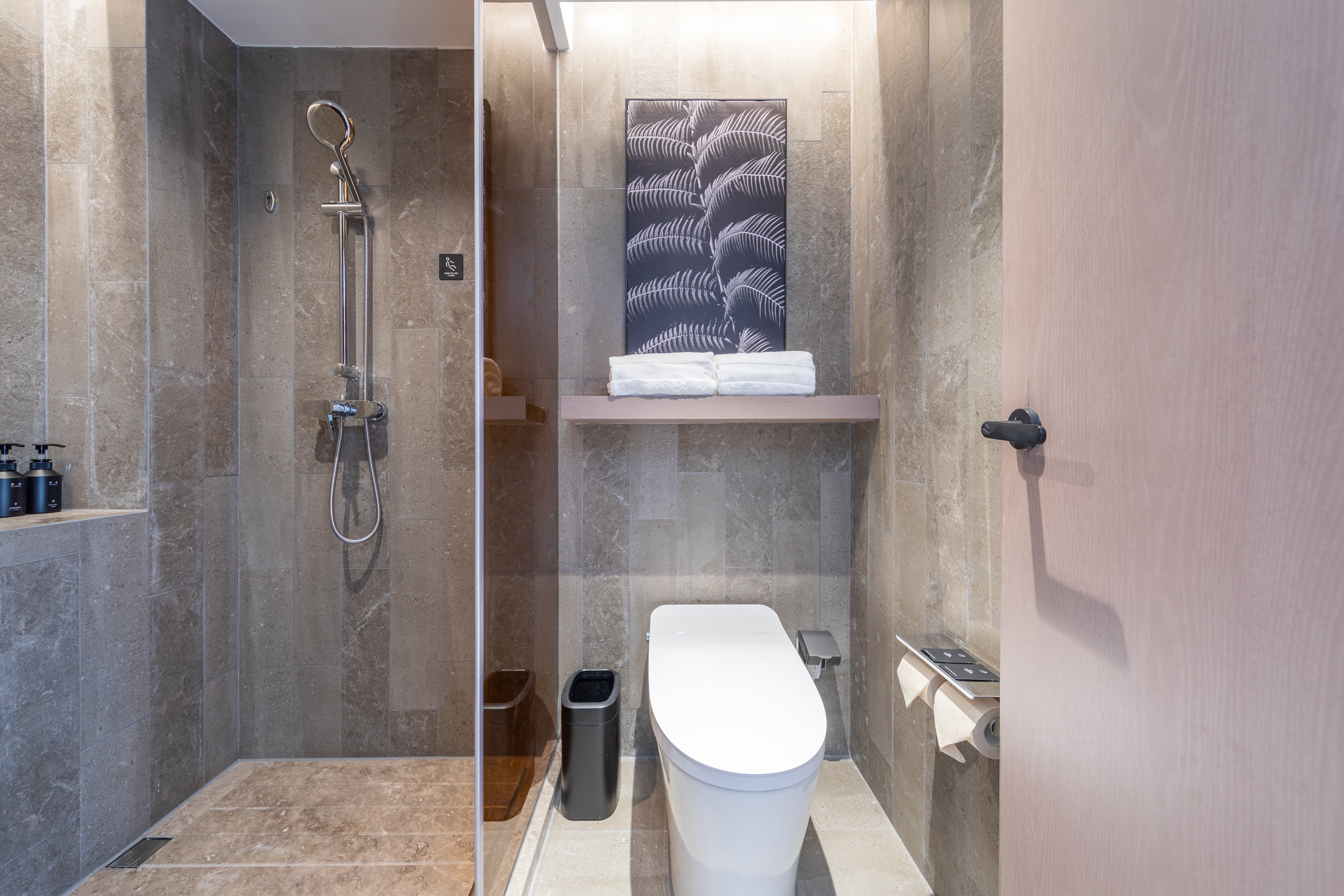 几木阳台大床房（小冰箱+徕芬吹风机+投屏+深睡枕Pro）