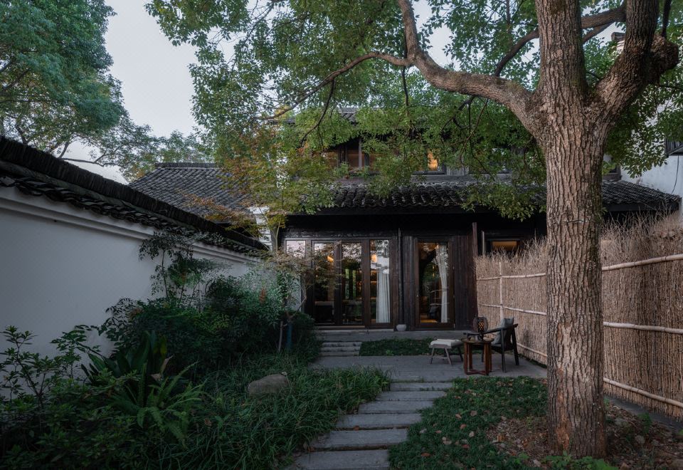 Savoir Resort Hangzhou XixiDuplex Courtyard Room B