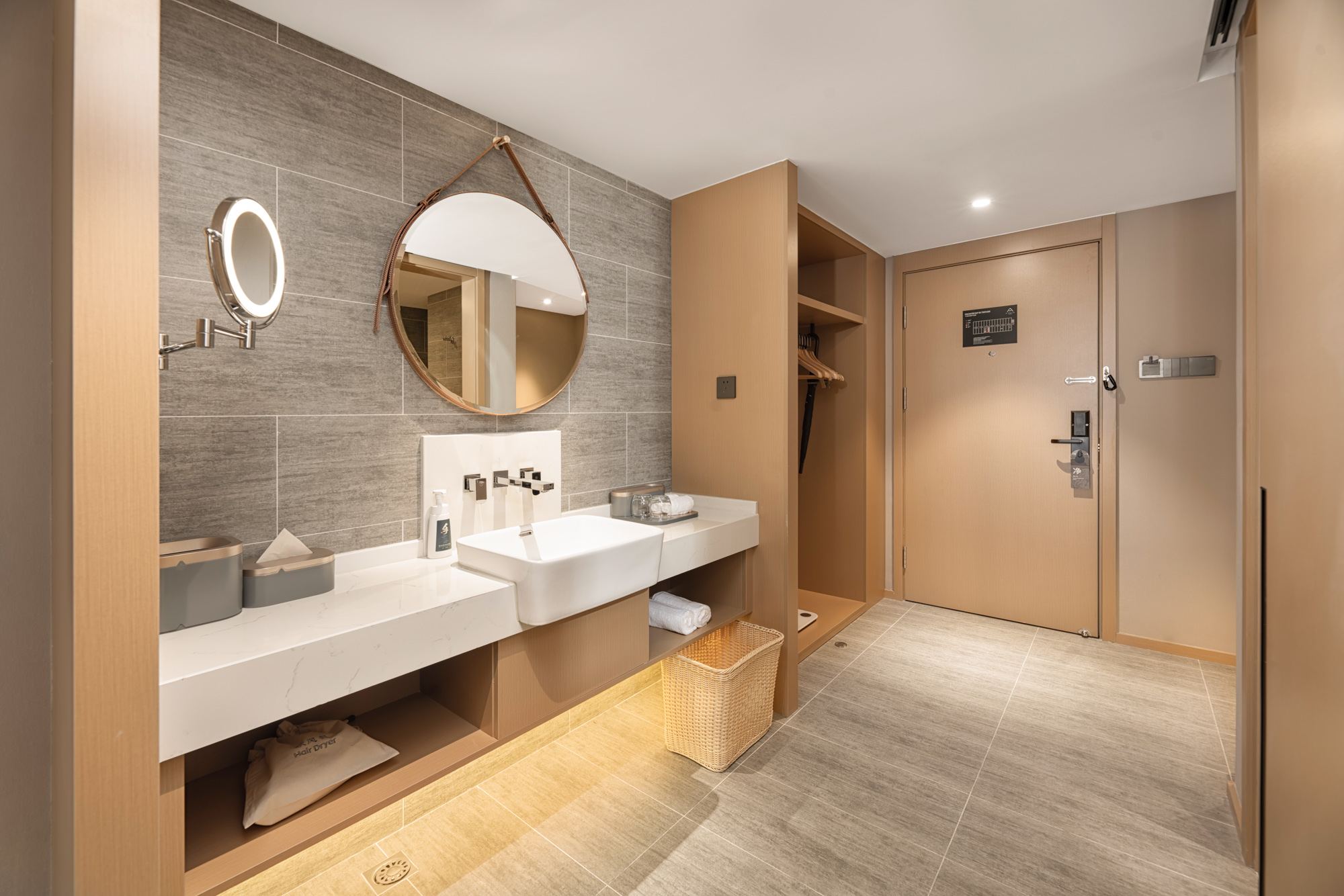 Atour Hotel Xi‘an Gaoxin Technology Road高级大床房【丝涟床垫+手机投屏】