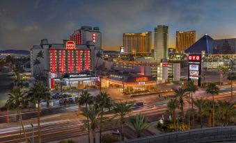 OYO Las Vegas Hotel & Casino