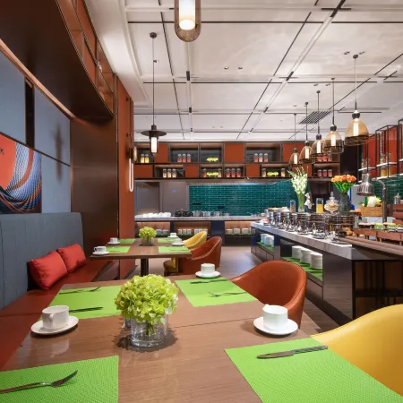 Hampton by Hilton Datong