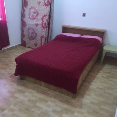 Standard Mountain view Double room （Shared Bathroom）