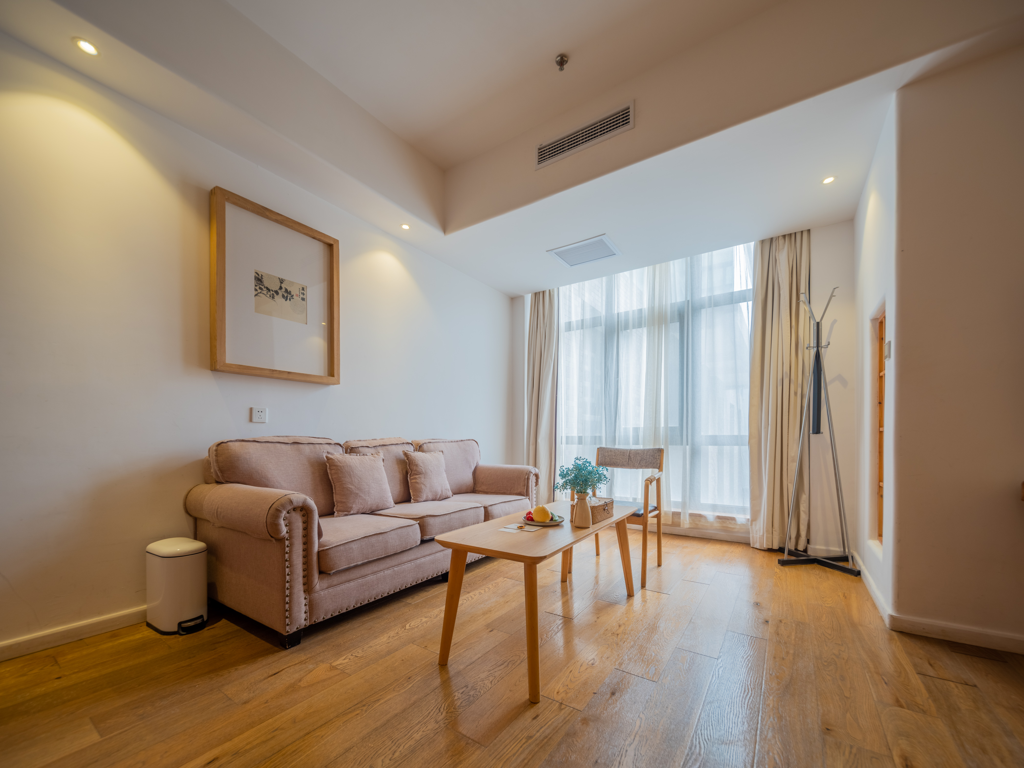 浮生未歇?Sunny阳光大床房【无界视窗+放松沙发】