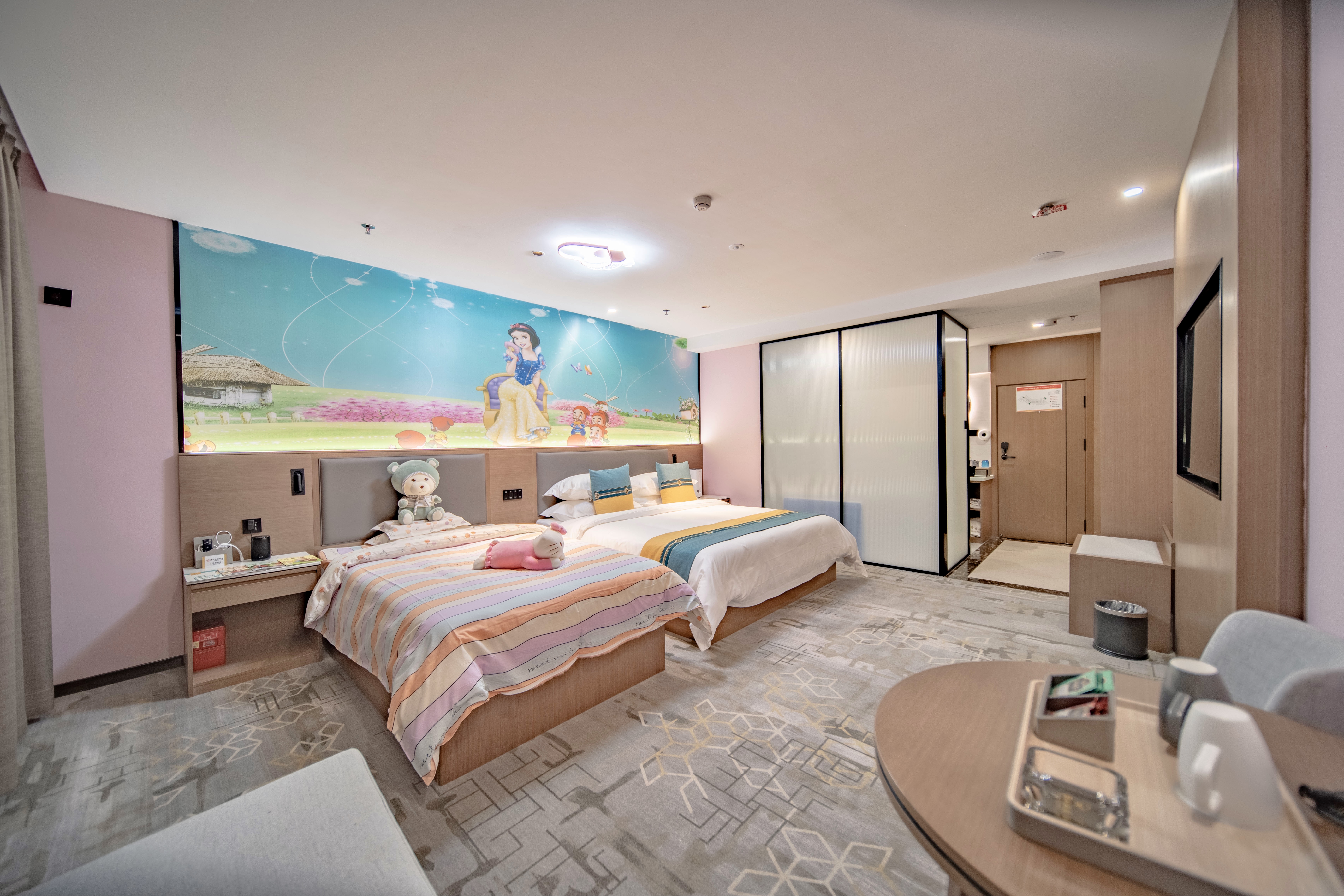 温馨家庭房（智能语音）