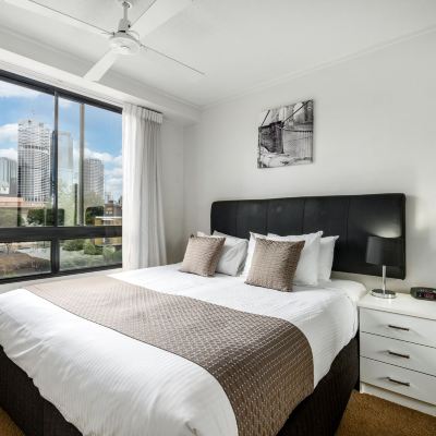 Two-Bedroom Apartment The Docks on Goodwin Promo Code