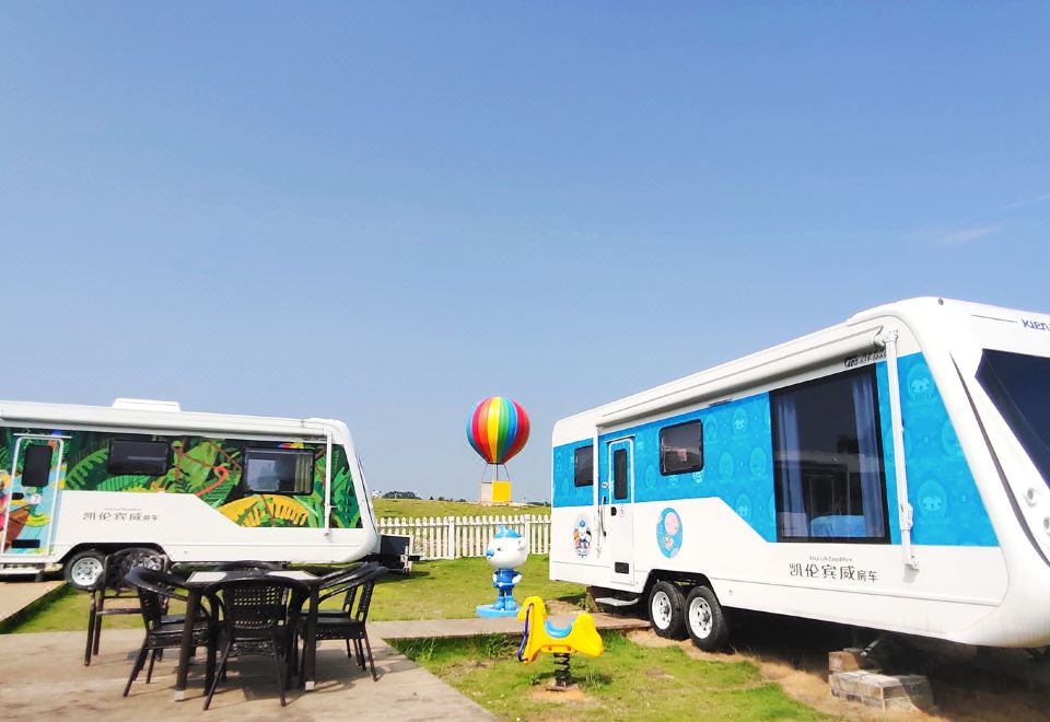 三床户外主题房车