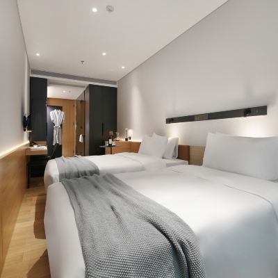 豪華雙床房|獨立辦公桌|全棉柔滑床品 盈舍輕奢S酒店（深圳蛇口海上世界店）優惠