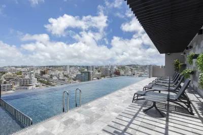 Hewitt Resort Naha Hoteles en 