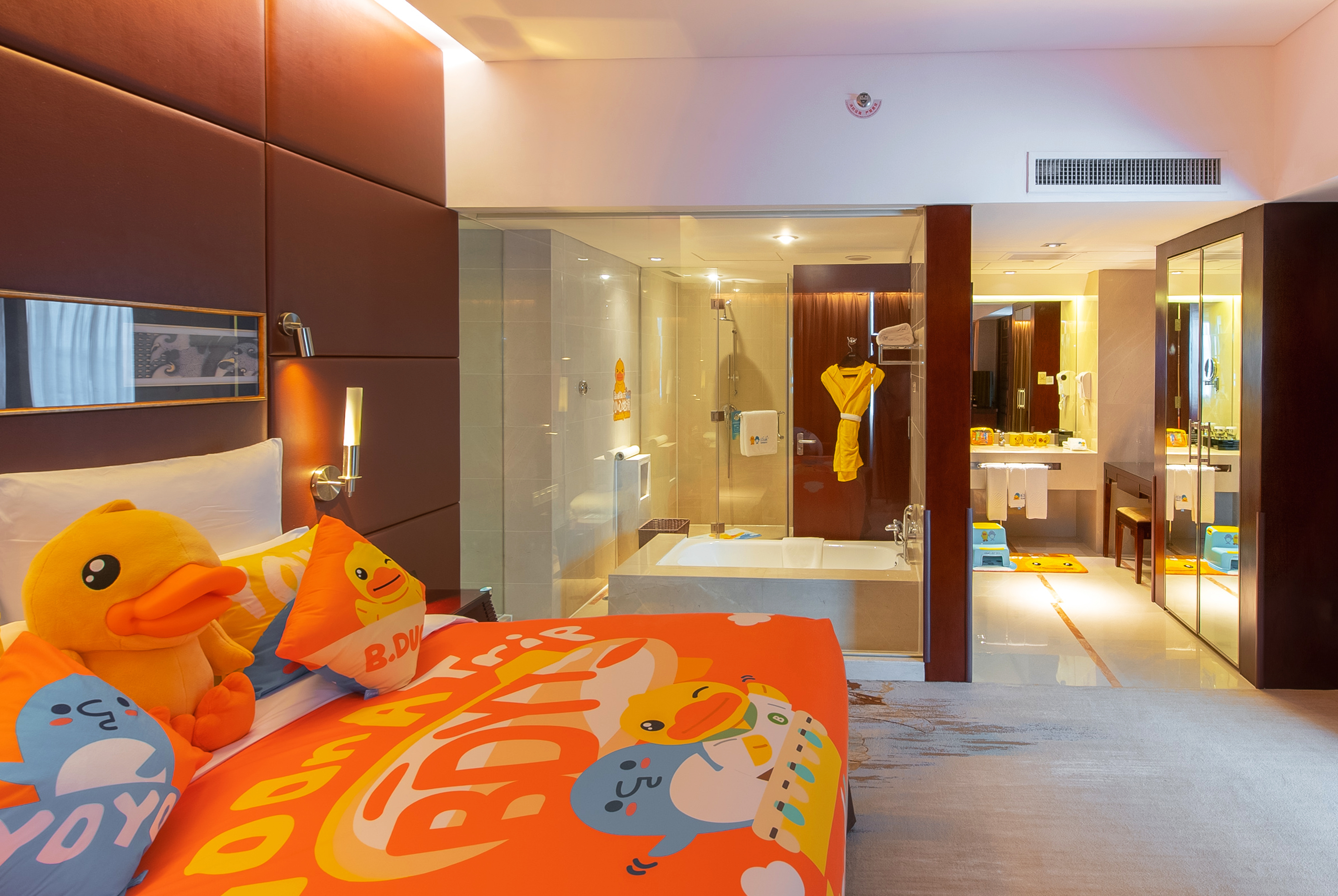 B.Duck小黄鸭亲子套房