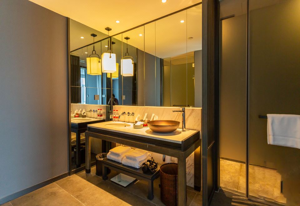 庐舍园景双床房