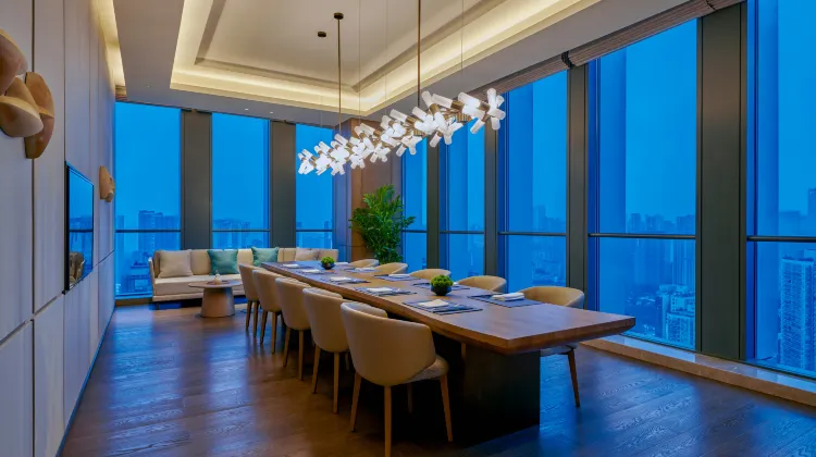 Hilton Chongqing Liangjiang New Area 食事・レストラン