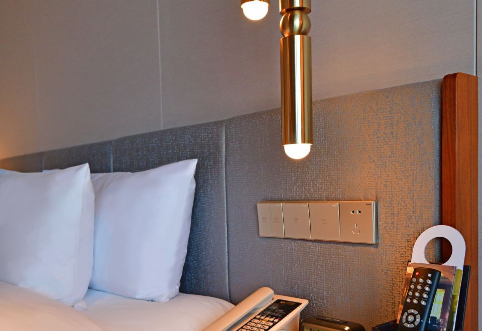 皇冠高級大床間