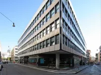 The Hive Hotel Отели в г. 