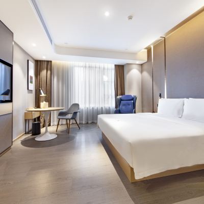 幾木套房（超大空間+亞朵第二代深睡枕PRO+小冰箱） 中山西區興中廣場亞朵飯店優惠