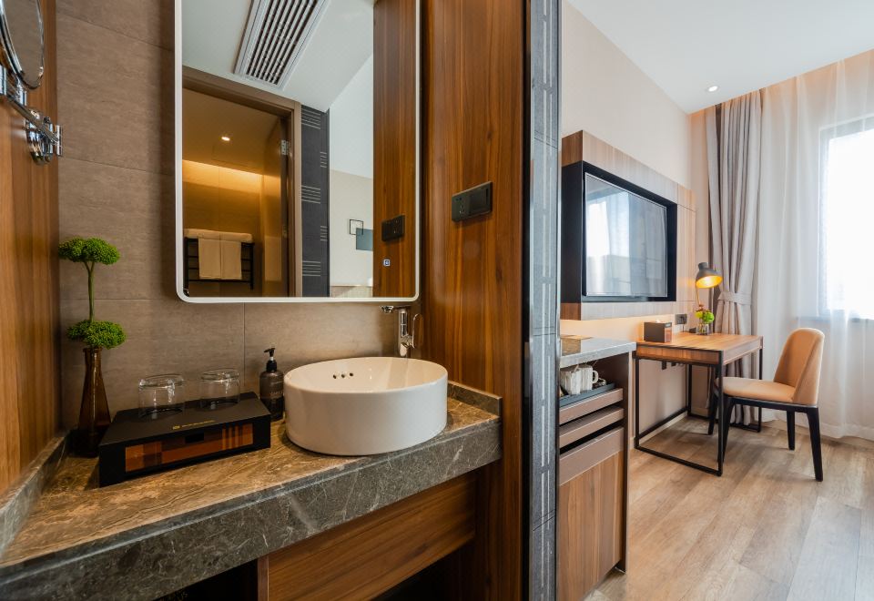 2-bed Room