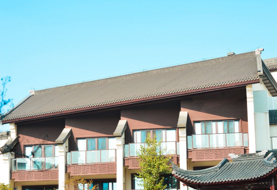 园景五居庭院房