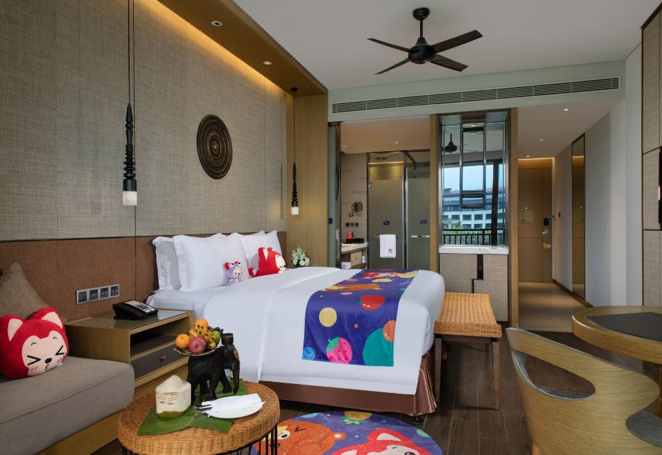 Pullman Xishuangbanna ResortFamily-friendly Queen Room
