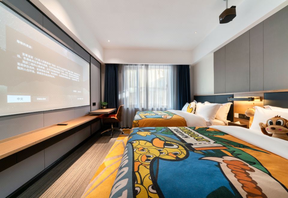 巨幕观影亲子家庭房