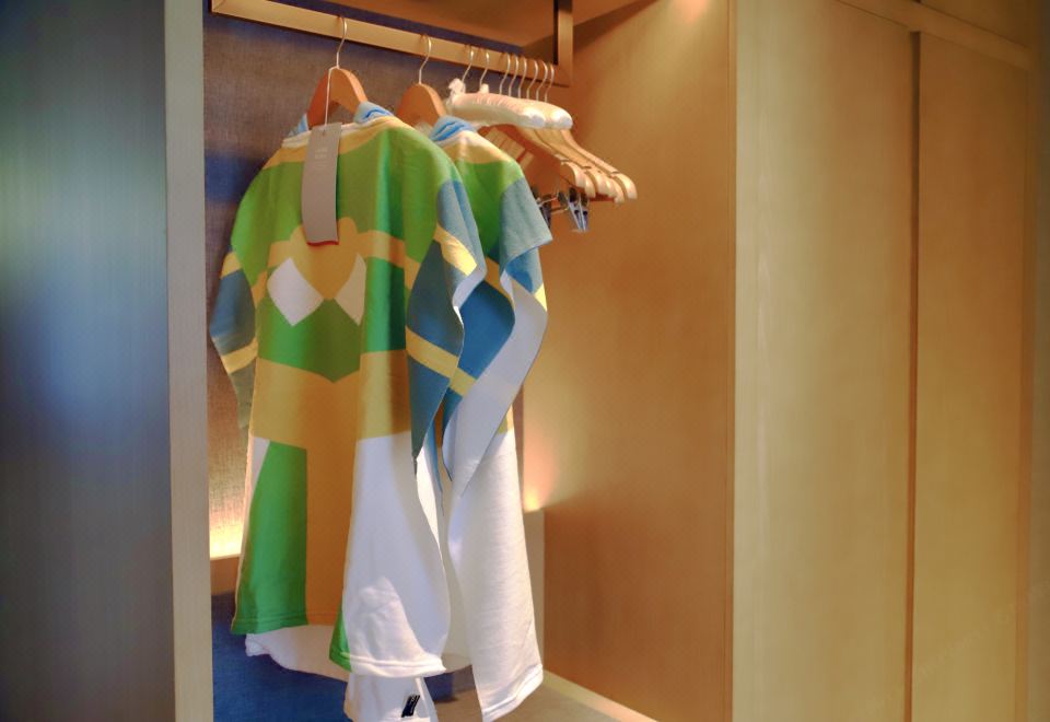 Crowne Plaza Zunhua Hot Spring TownEgyptian Deity Family Theme Room