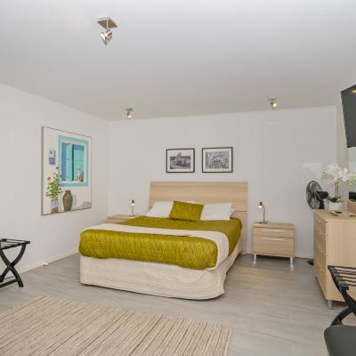 Deluxe One Bedroom Unit Anglers Lodge Promo Code