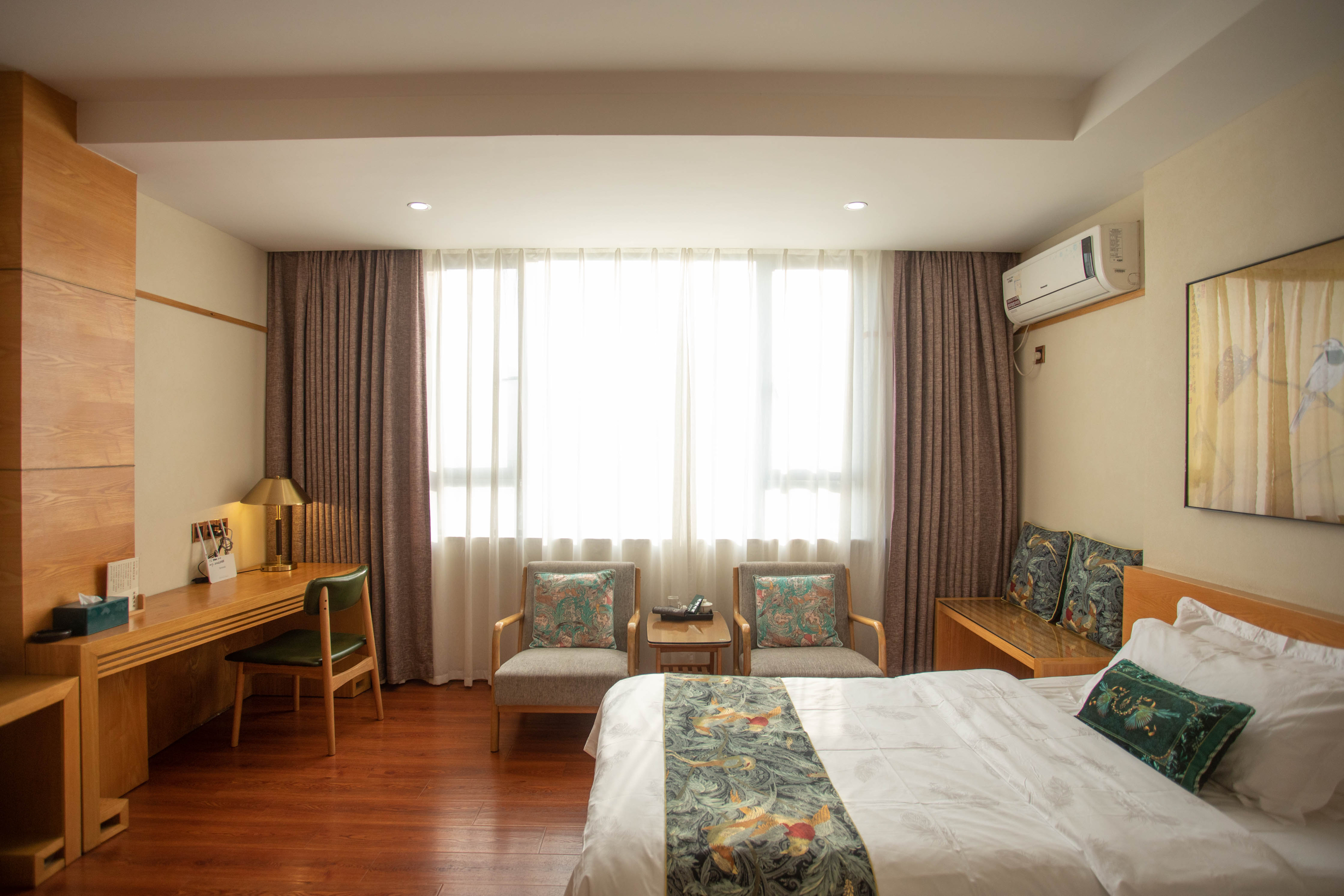 浮光跃金双床房