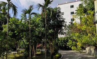 Ledong Longteng Bay Garden Hotel