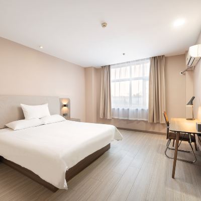 高級大床房 漢庭飯店（上海浦東機場店）優惠