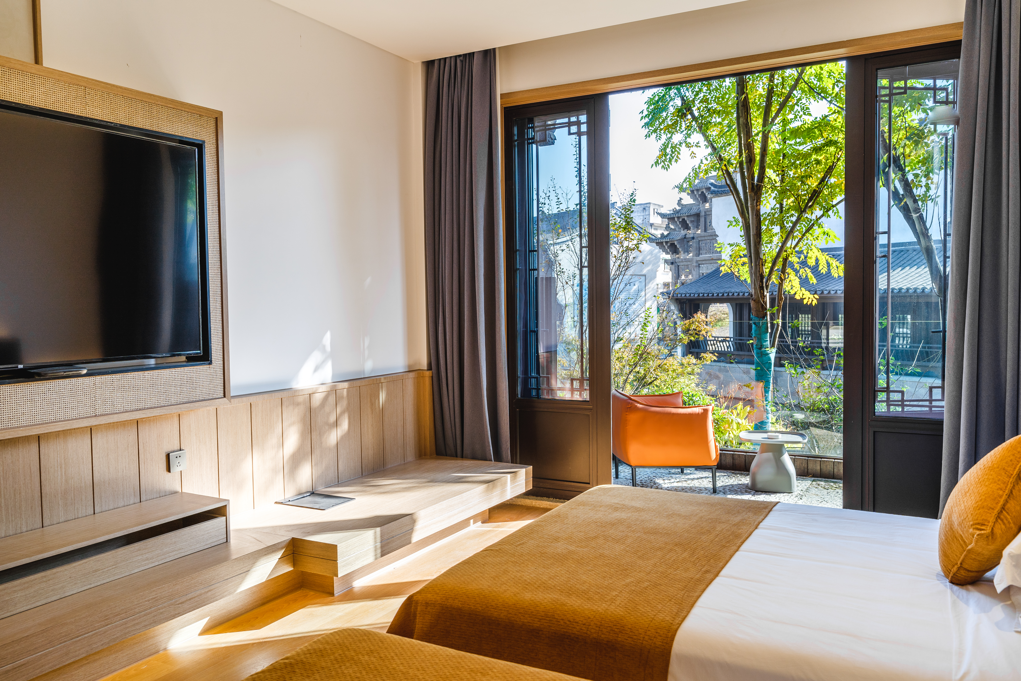 河景庭院恒温私汤双床房