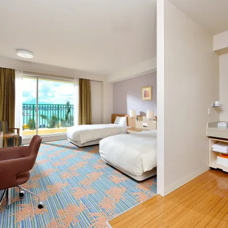 Vessel Hotel Campana Okinawa