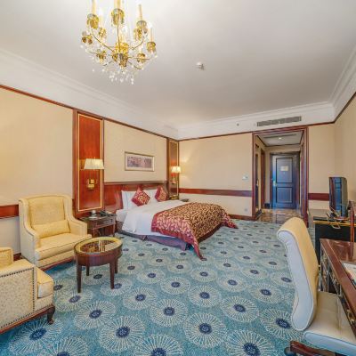 高級山景大床房 清遠恆大酒店優惠