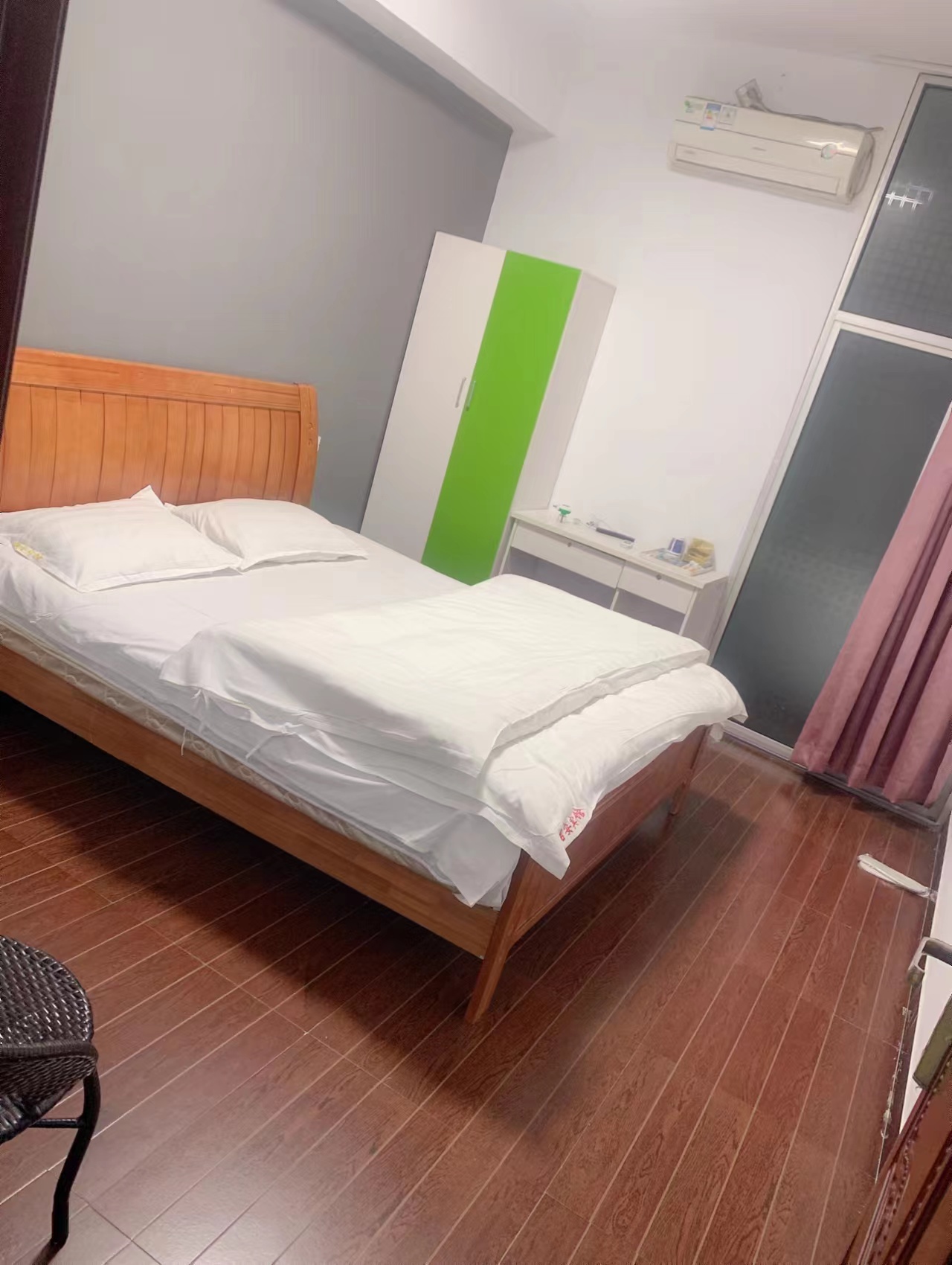 Junan Business Hotel普通單人房