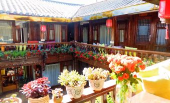 Floral Yunjing Zhinan Inn(Dayan Gucheng dashuiche store)