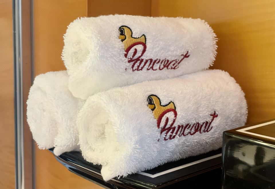 盼酷小黄鸭亲子主题至尊海湾全景套房