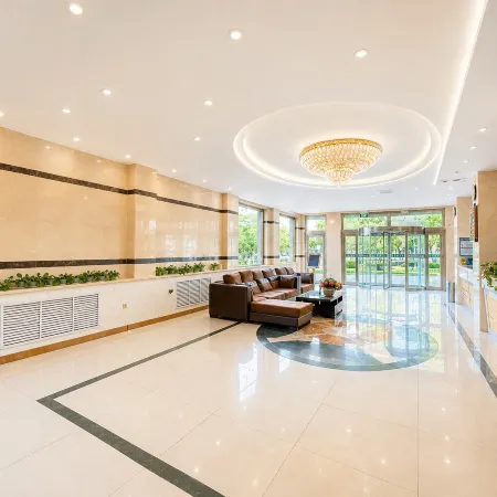 Quansheng Hotel Guide