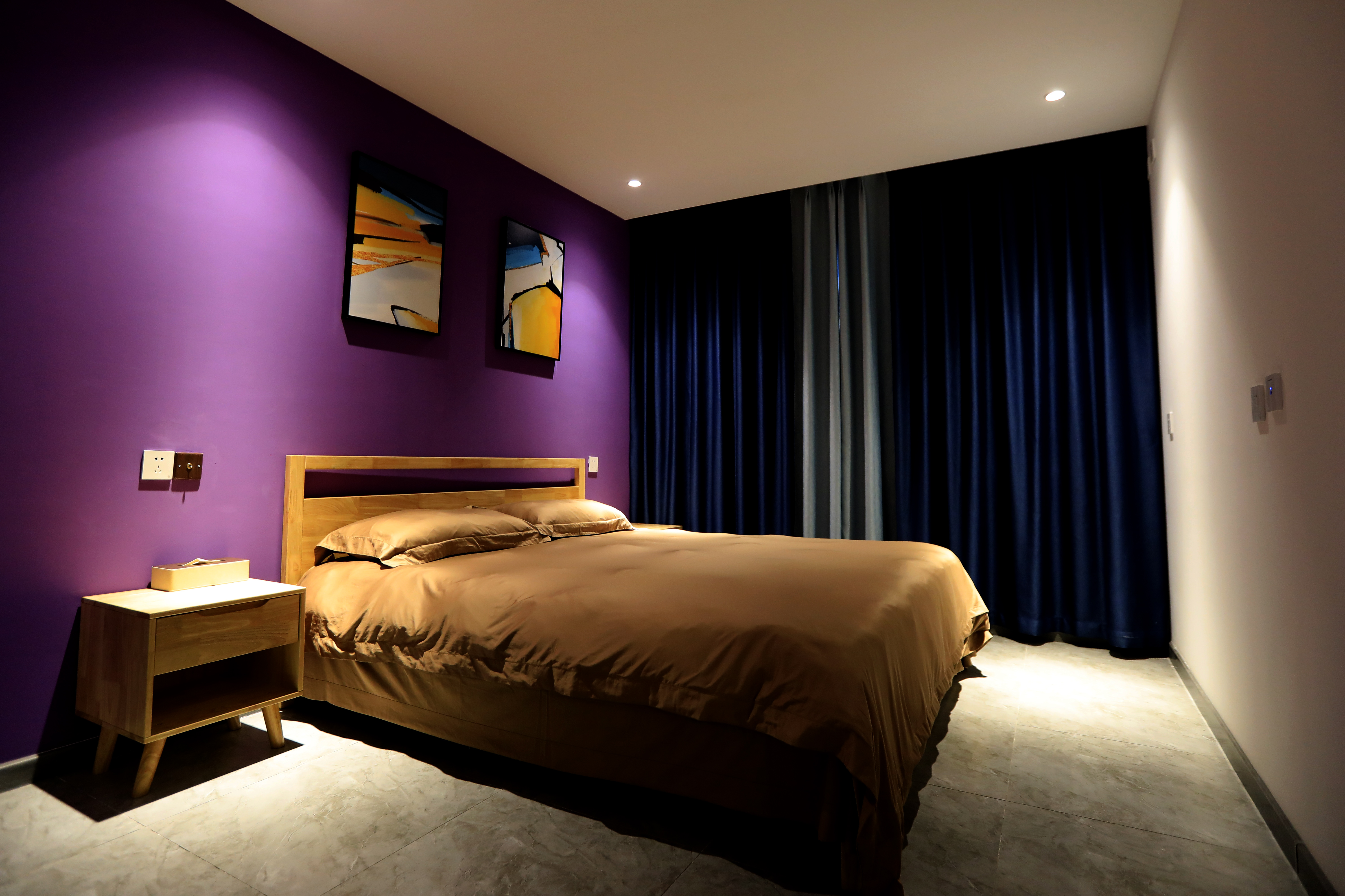 静居大床房（全景落地+园林景观+轻纱帷幔）