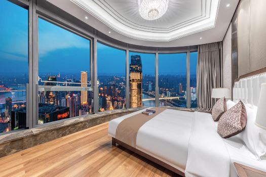 Harmony Oasis Hotel（ Chongqing Jiefangbei Pedestrian Street Hongyadong Branch）