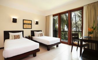 Ketapang Indah Hotel - Housity