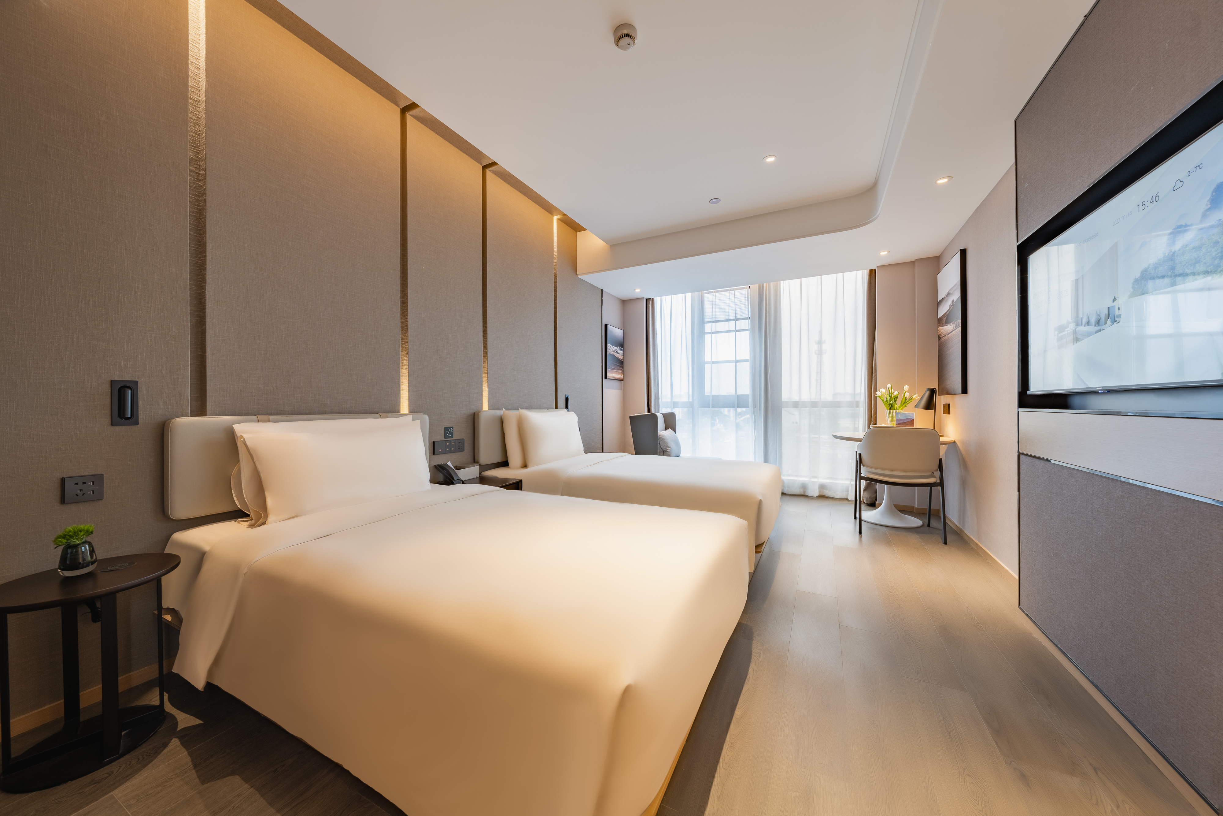 行政双床房（落地窗+迷你冰箱+智能马桶）