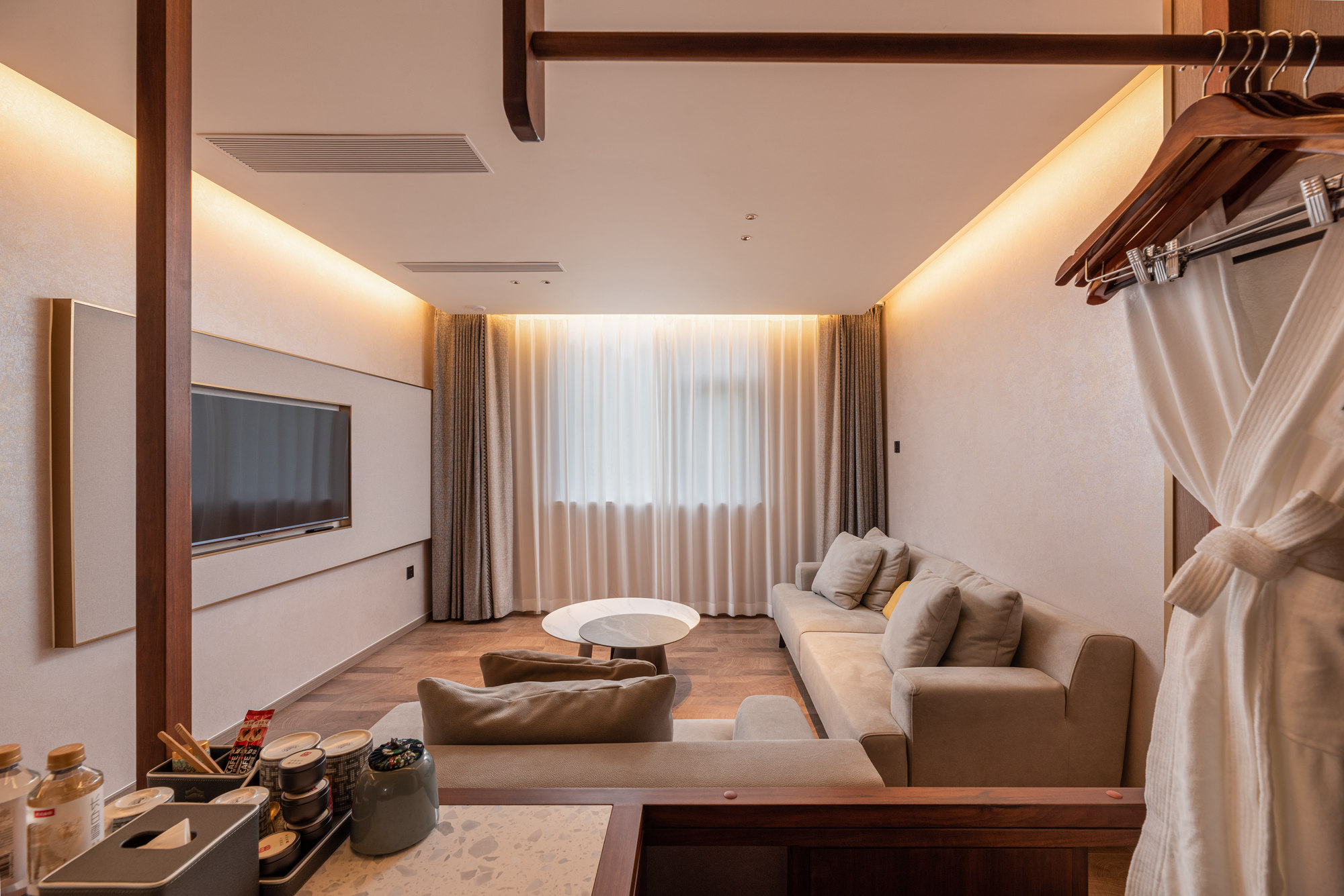 玉峯-商务套房（私人客厅+全屋智能+高清影视）