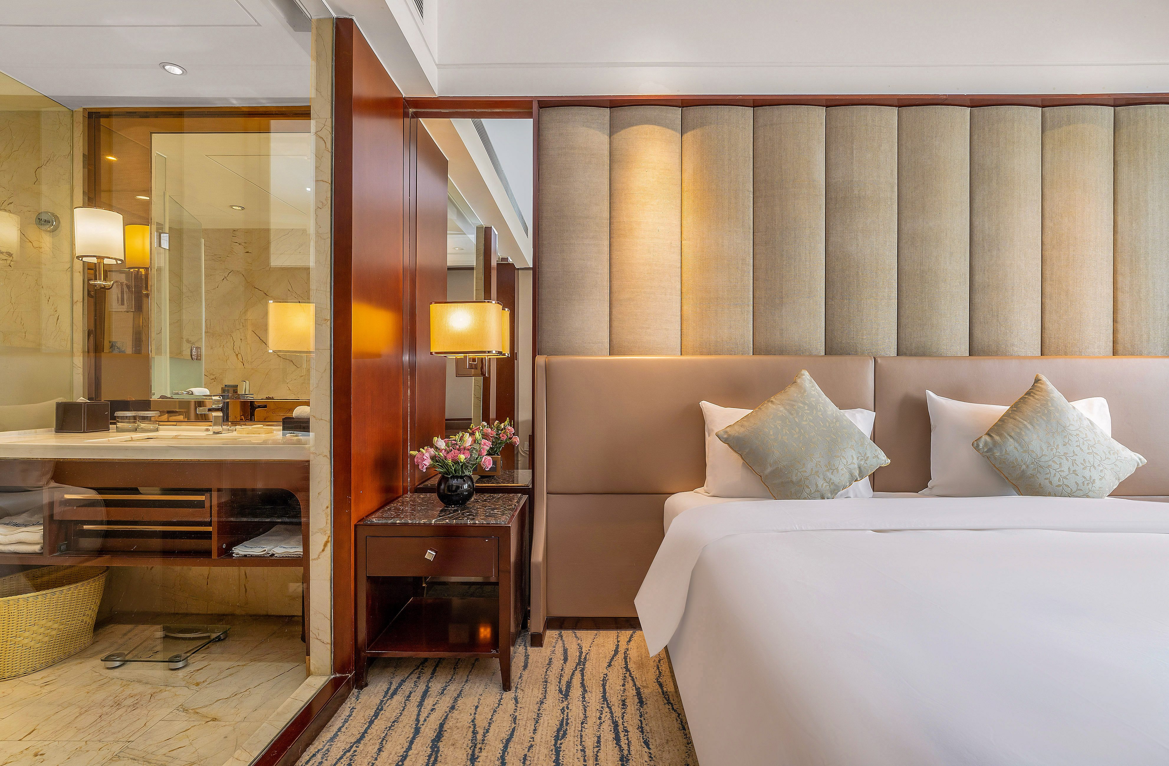 精选大床房【安静舒适】+【氛围温馨】