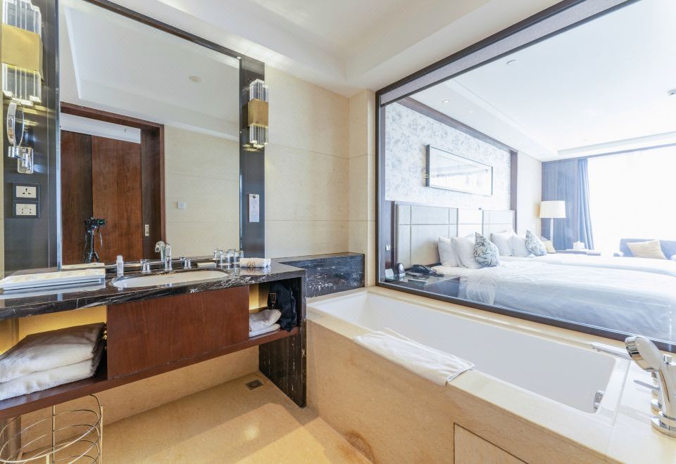Superior Room (2 Beds)