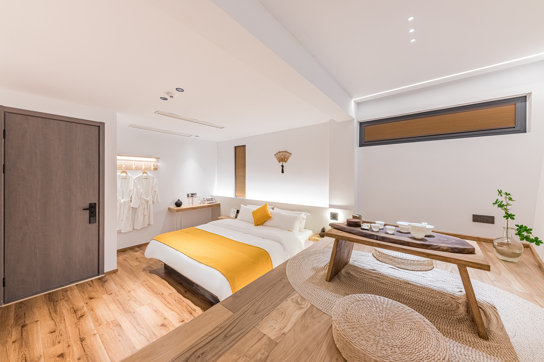 Floral Hotel·Xiapu Mid Mountain Lansu Hotel (Sansha Dongbi Store)陌野-山景大床房（榻榻米+茶具+智能马桶）