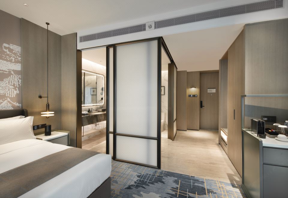 豪華園景大床房