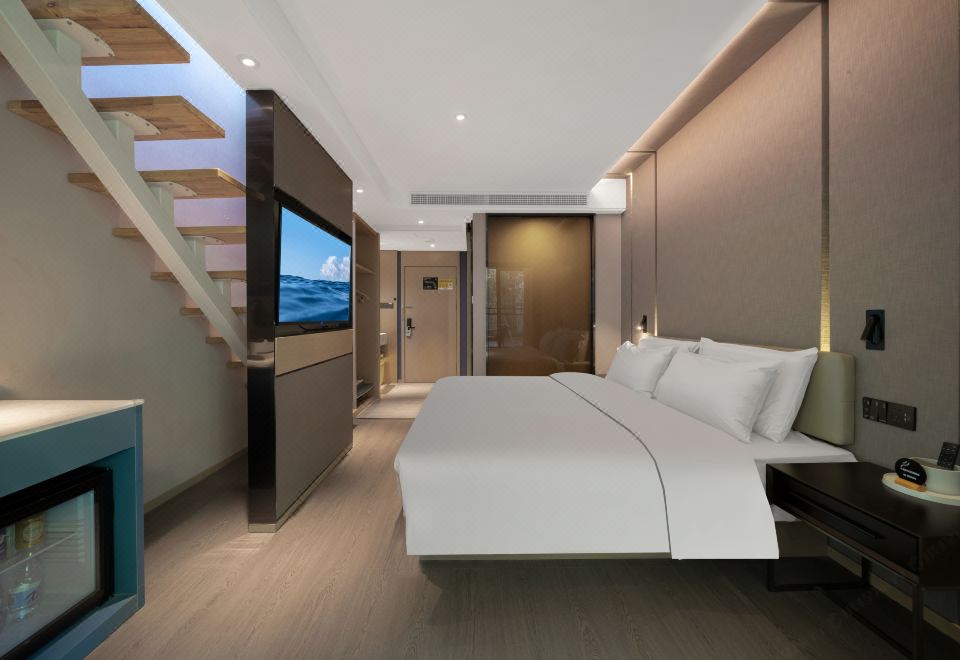 星云-复式阳台茶道大床套房