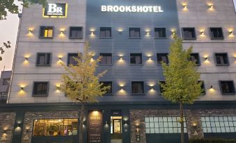 Brooks Hotel Tongyeong