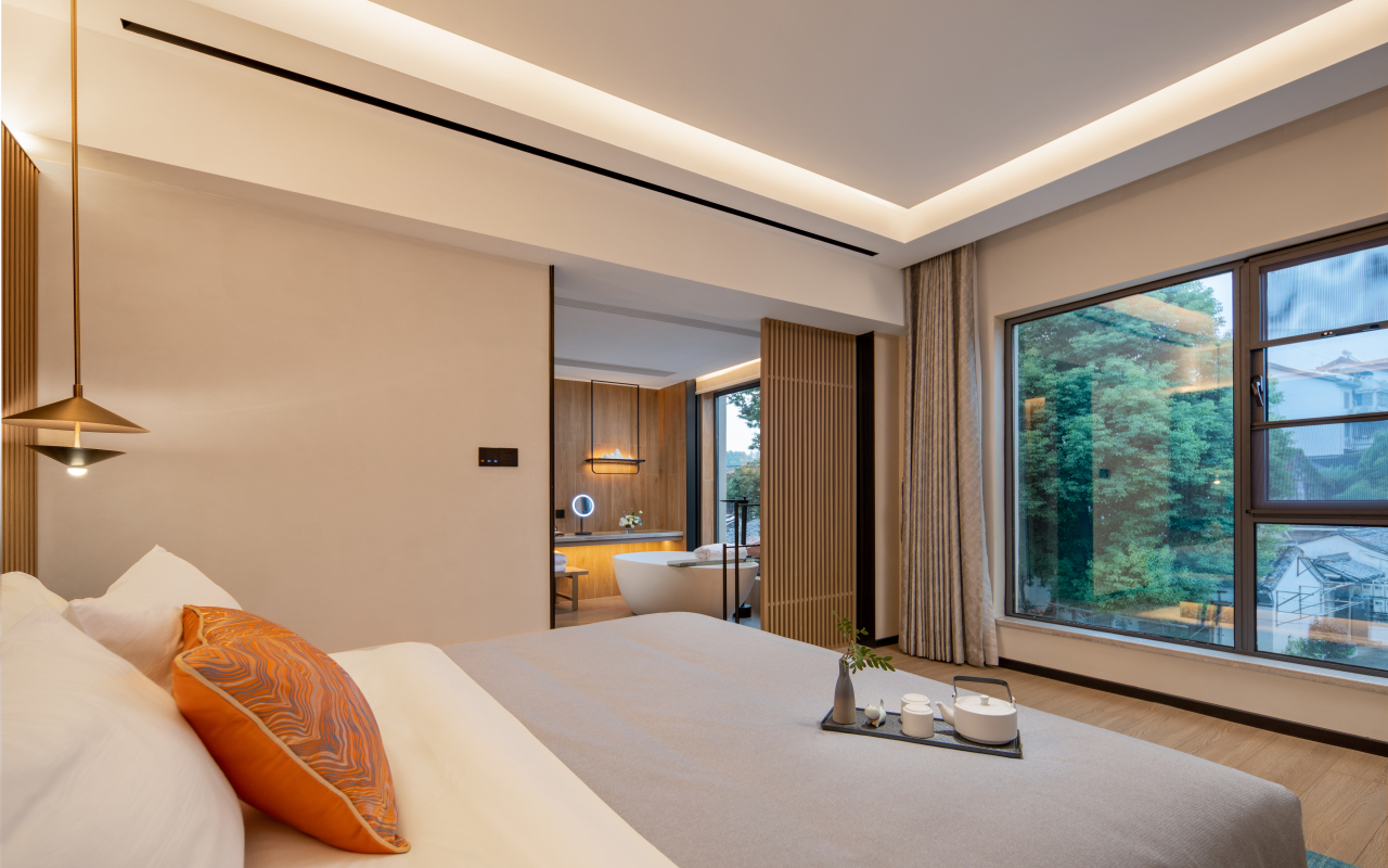 龙山一号·浴缸河景套房（江南美景+随心所“浴”缸）